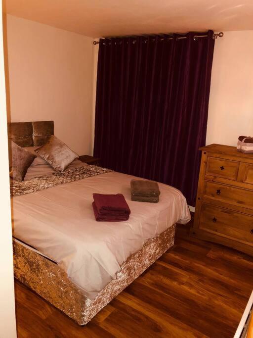 Vibrant Apartment At The Shore In Leith إدنبرة المظهر الخارجي الصورة